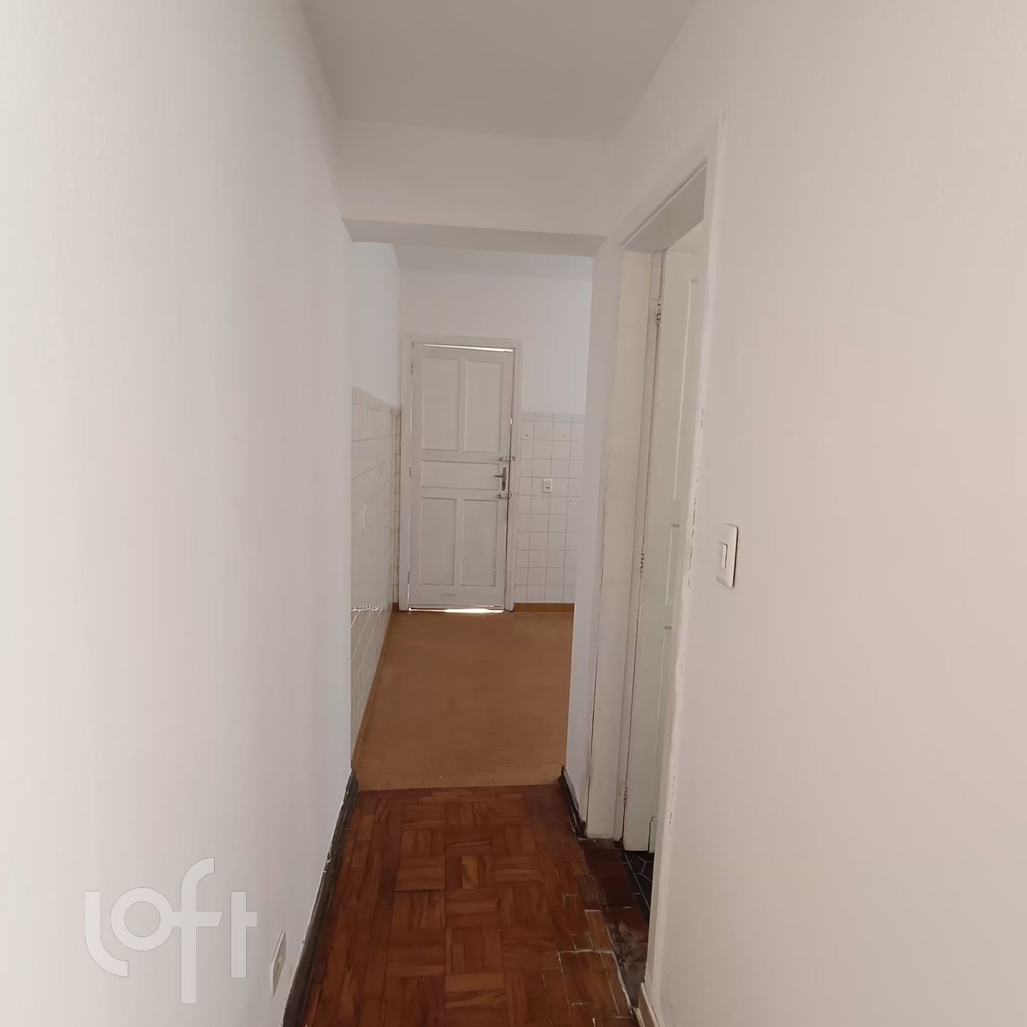Casa à venda com 1 quarto, 90m² - Foto 4