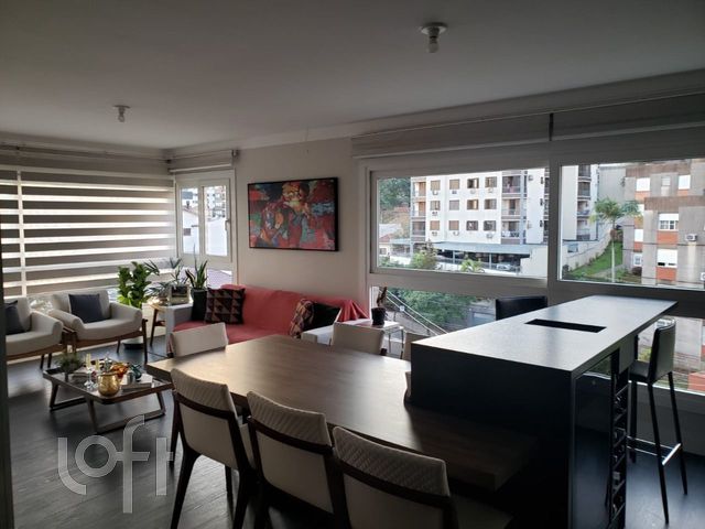 Apartamento com 117m², 3 dormitórios, 1 suíte, 2 vagas, Bela Vista em Porto Alegre