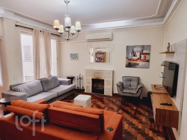 Apartamento com 110m², 3 dormitórios, 1 vaga, Floresta em Porto Alegre