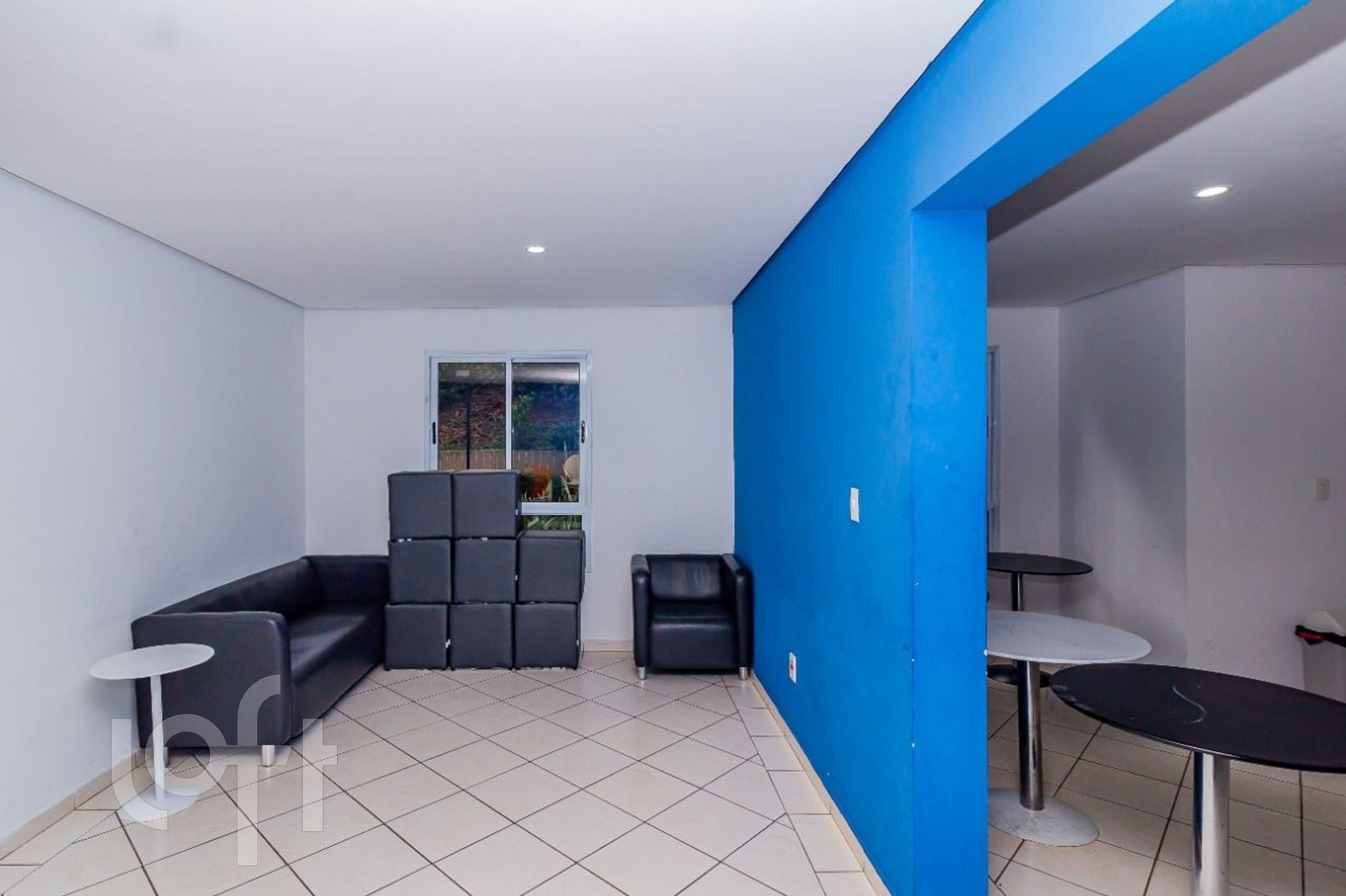 Apartamento à venda com 2 quartos, 65m² - Foto 56