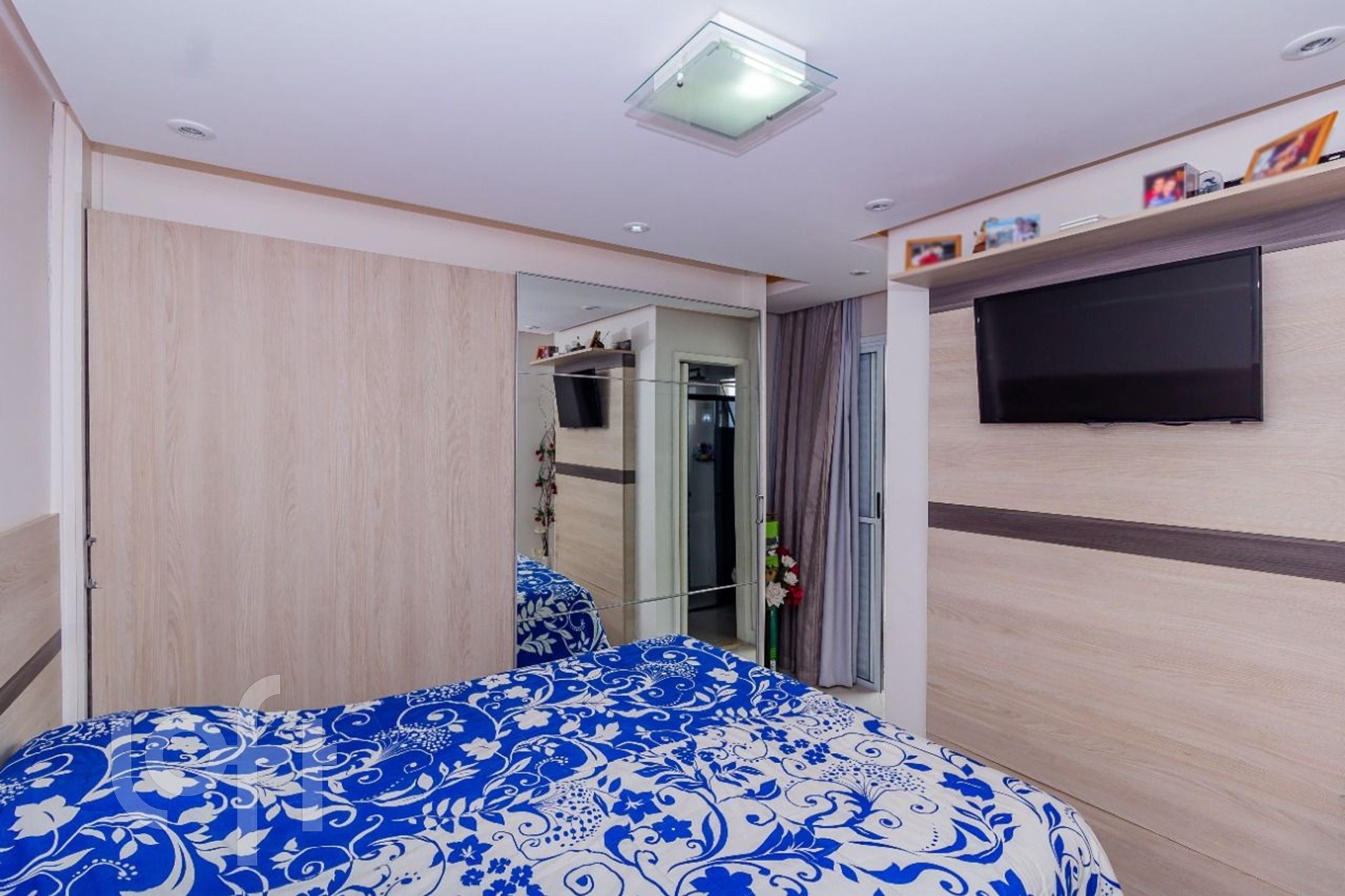 Apartamento à venda com 2 quartos, 65m² - Foto 11