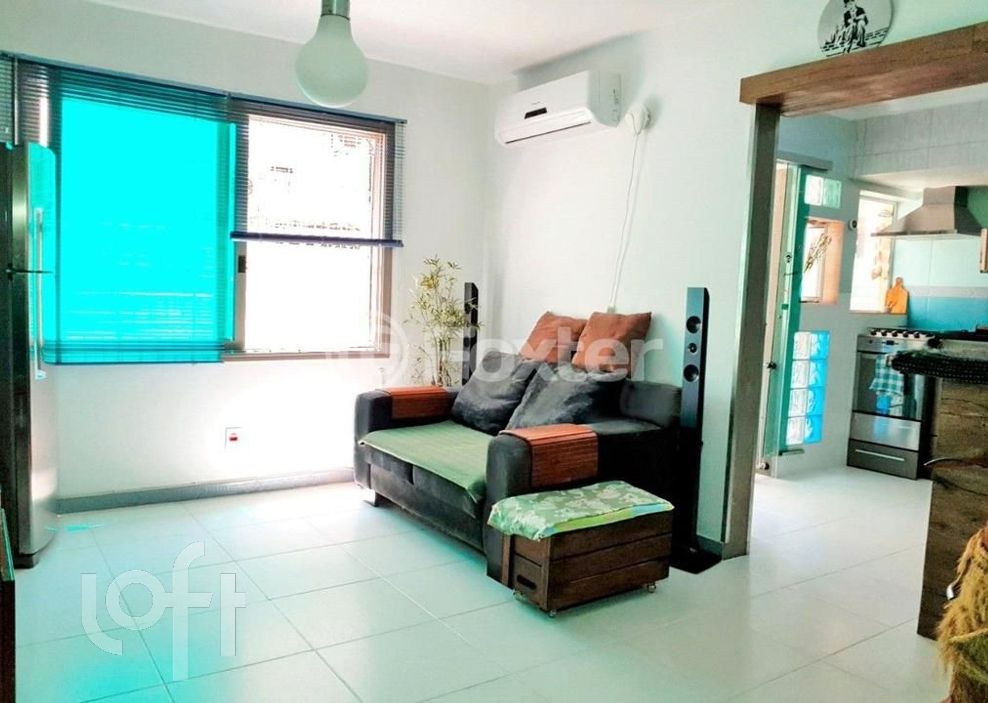 Apartamento com 67m², 2 dormitórios, 2 vagas, Moinhos de Vento em Porto Alegre