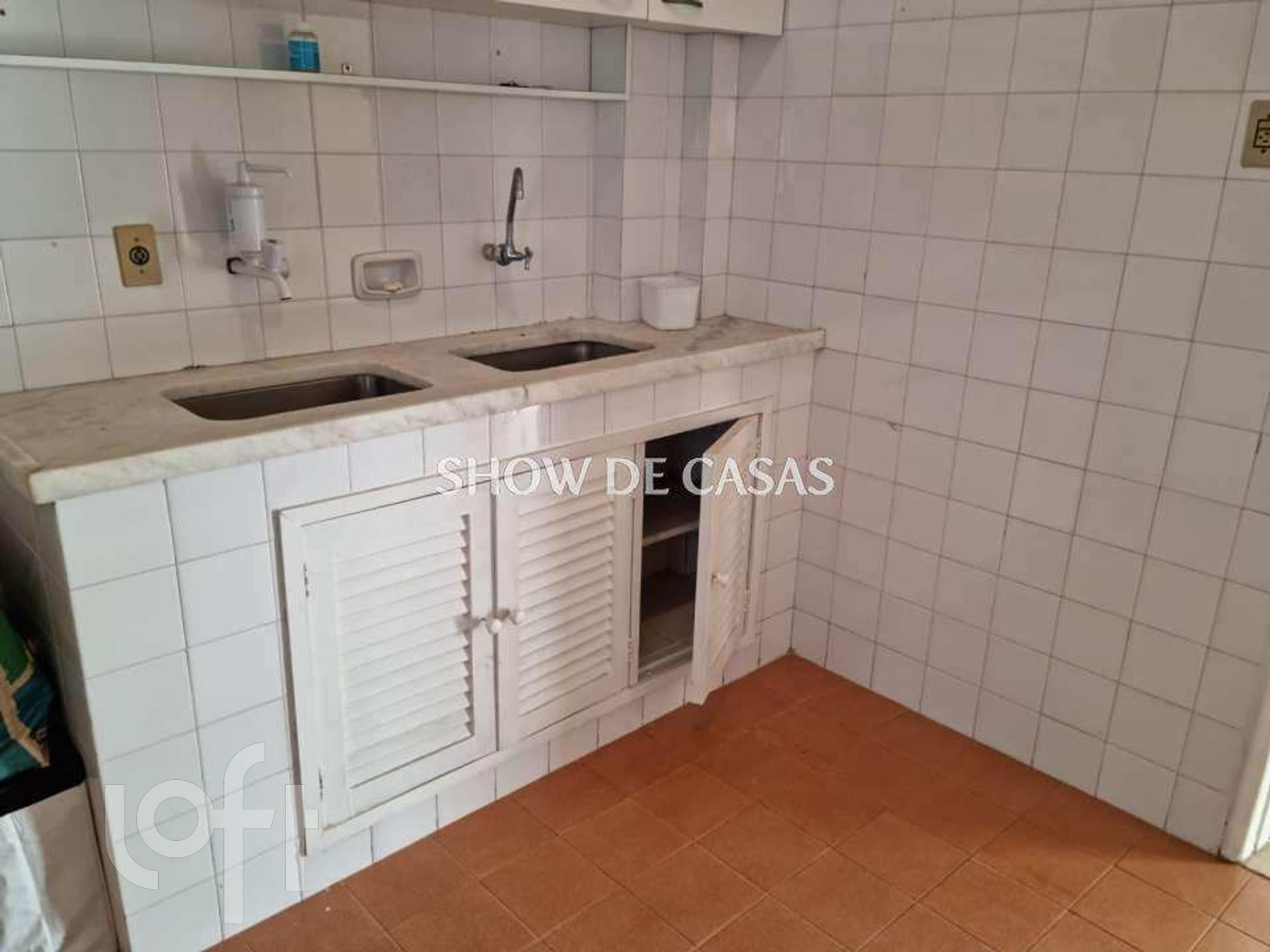 Apartamento à venda com 3 quartos, 100m² - Foto 11