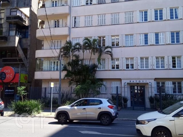 Apartamento com 100m², 3 dormitórios, Independência em Porto Alegre