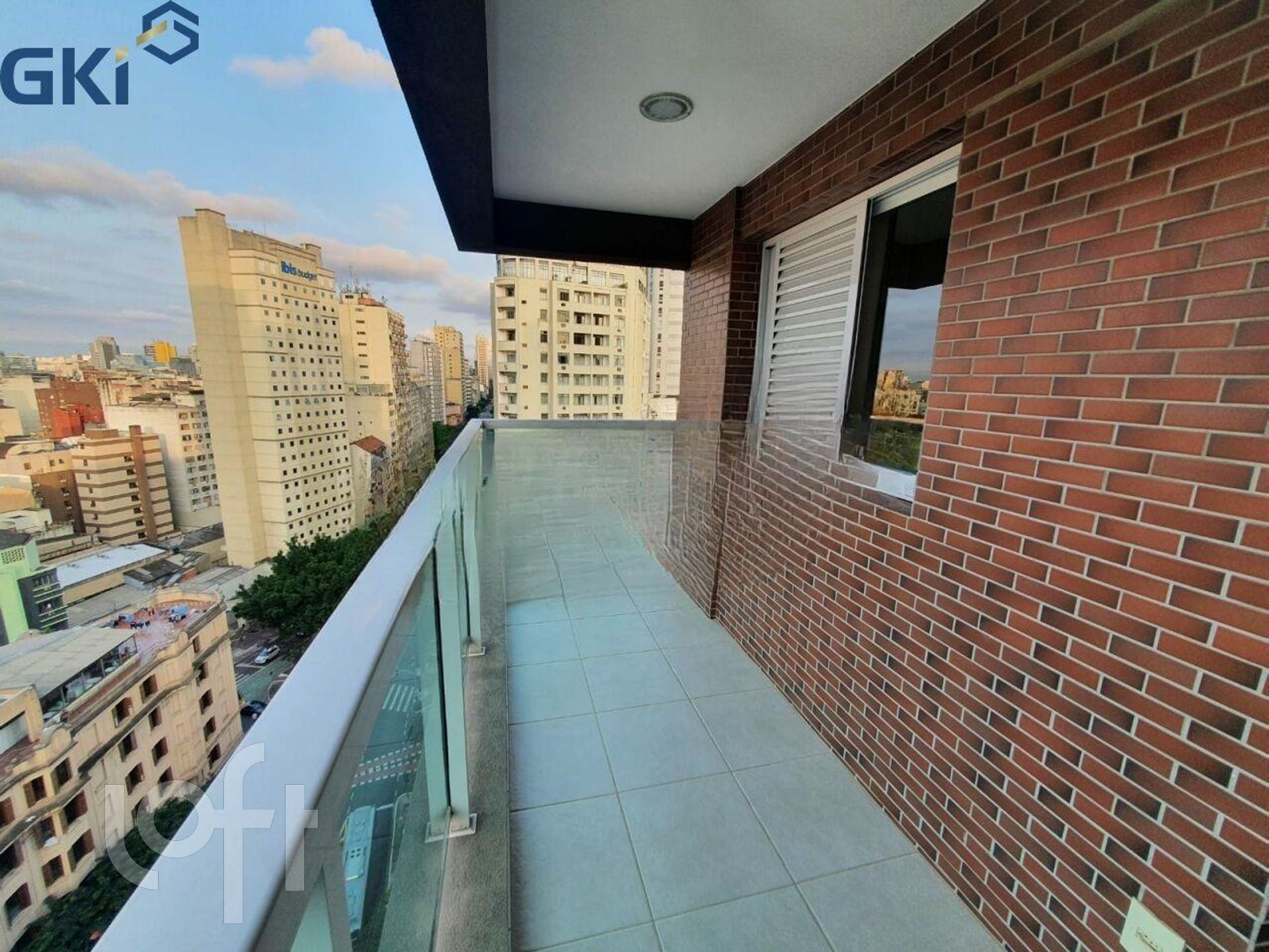 Apartamento à venda com 1 quarto, 45m² - Foto 18