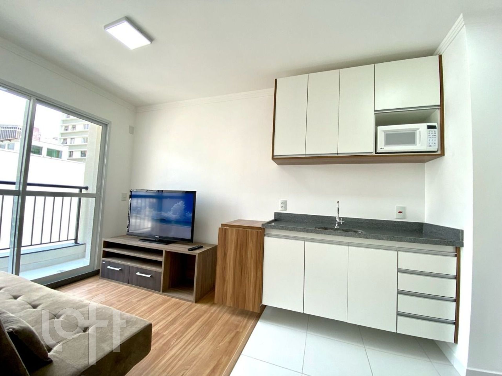 Apartamento à venda com 1 quarto, 28m² - Foto 1