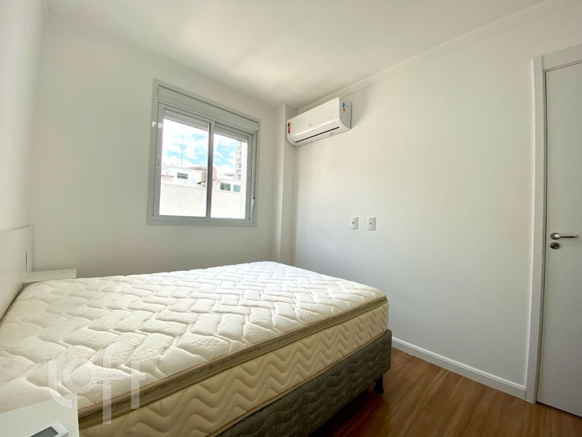 Apartamento à venda com 1 quarto, 28m² - Foto 15