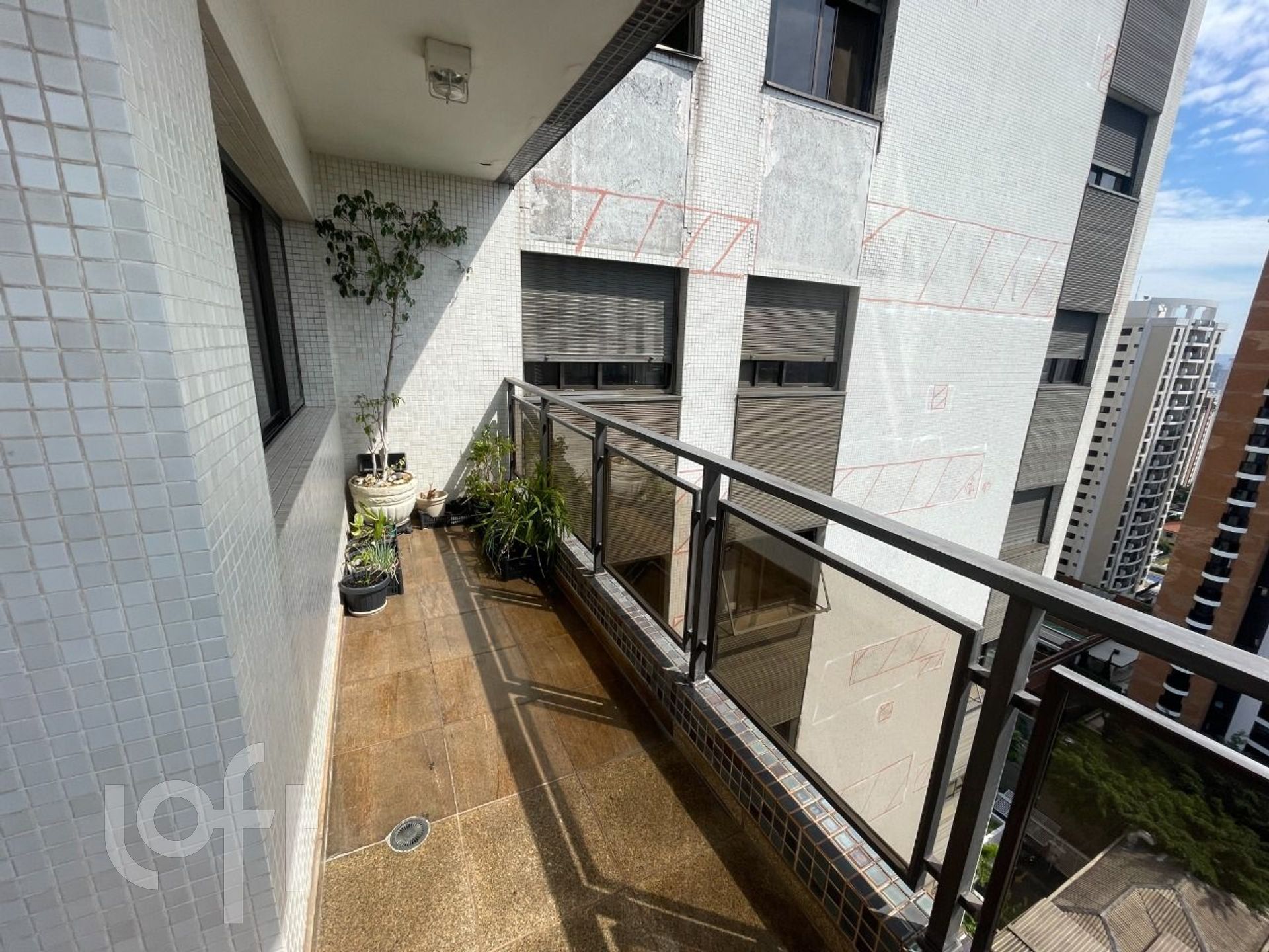 Apartamento à venda com 4 quartos, 260m² - Foto 12