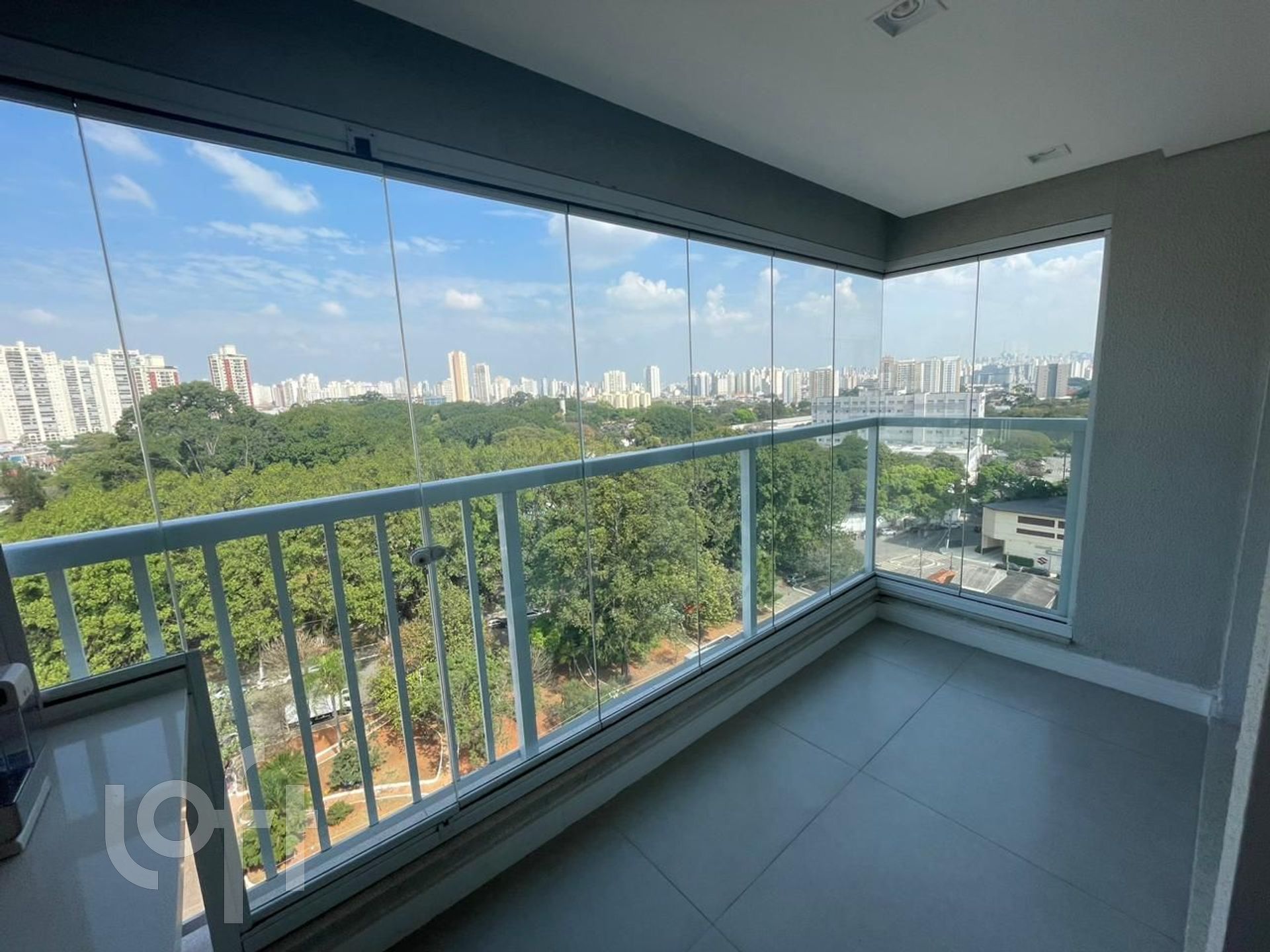 Apartamento à venda com 2 quartos, 63m² - Foto 5