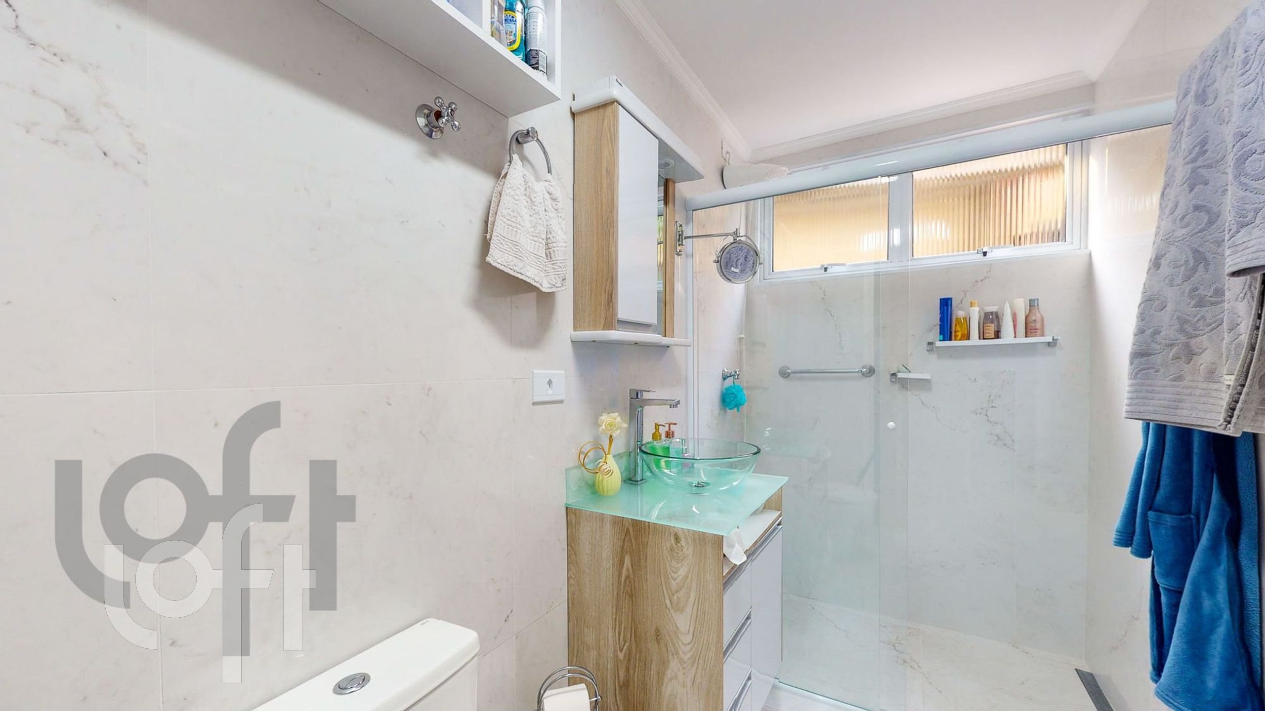 Apartamento à venda com 2 quartos, 70m² - Foto 2