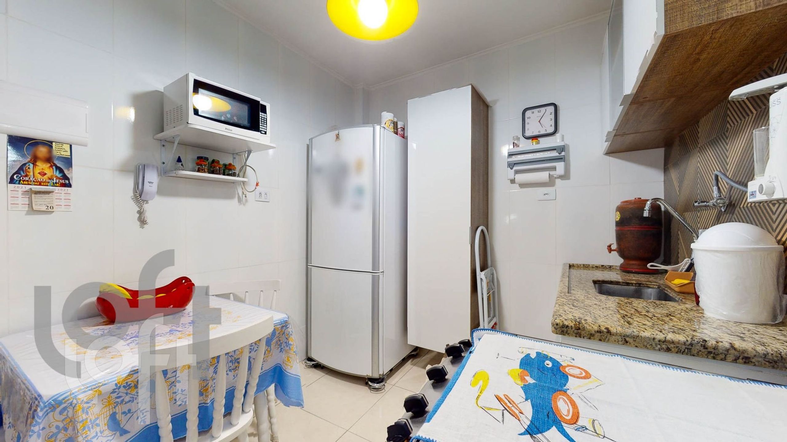 Apartamento à venda com 2 quartos, 70m² - Foto 10