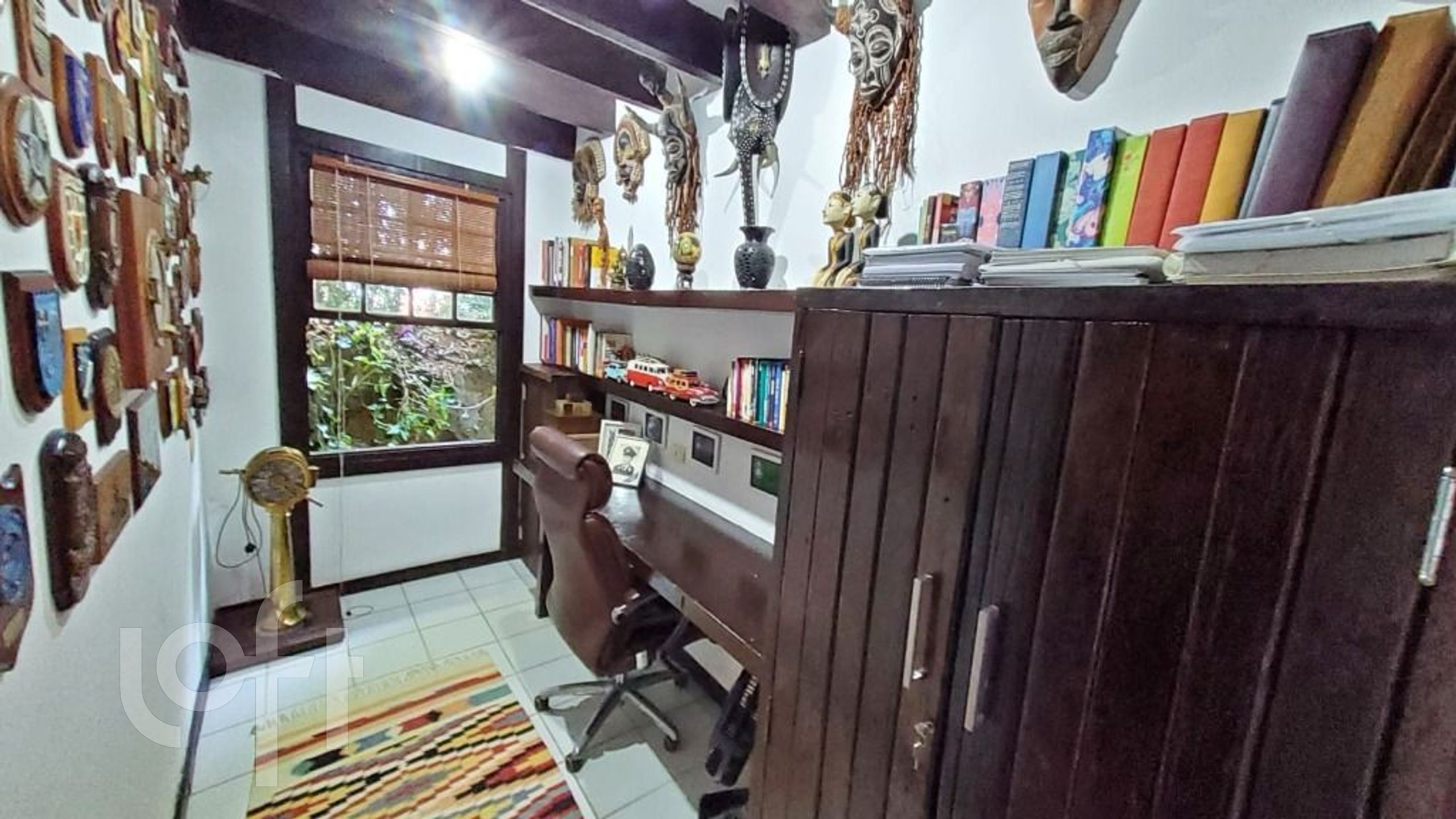 Casa à venda com 3 quartos, 600m² - Foto 25