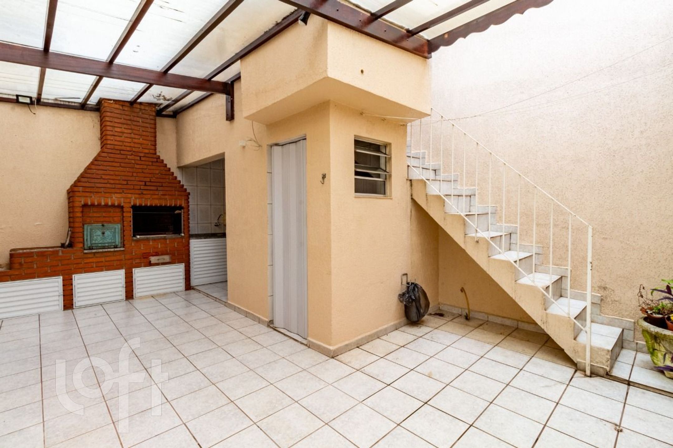 Casa à venda com 3 quartos, 240m² - Foto 10