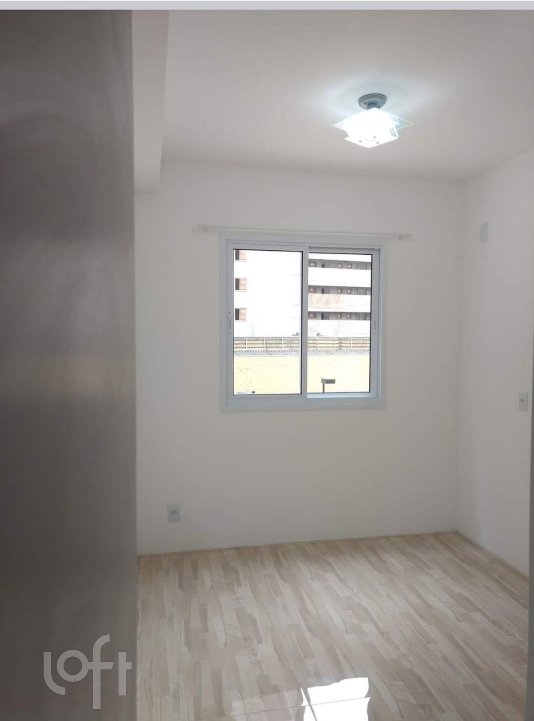 Apartamento à venda com 1 quarto, 33m² - Foto 3