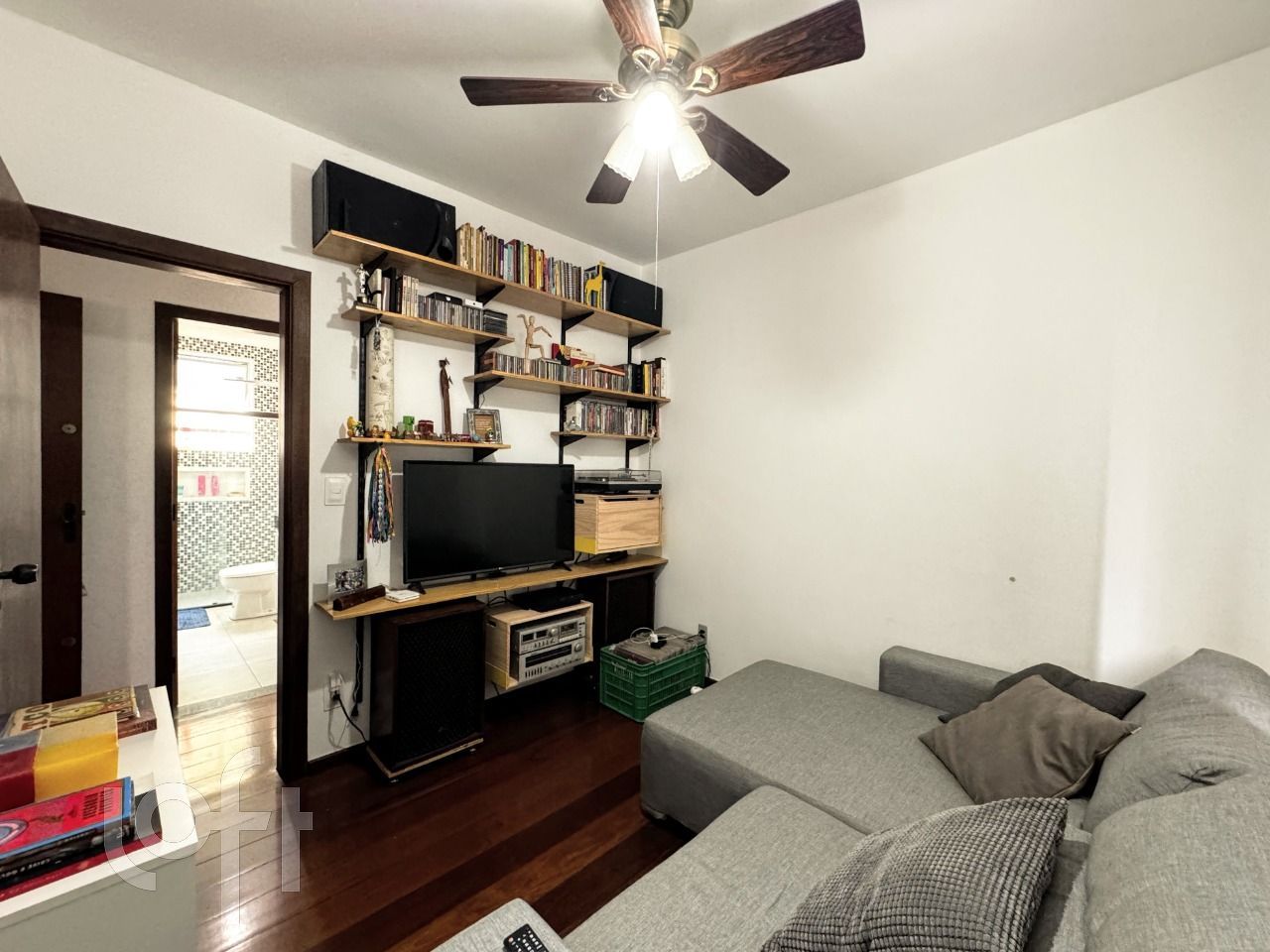 Apartamento à venda com 3 quartos, 90m² - Foto 8