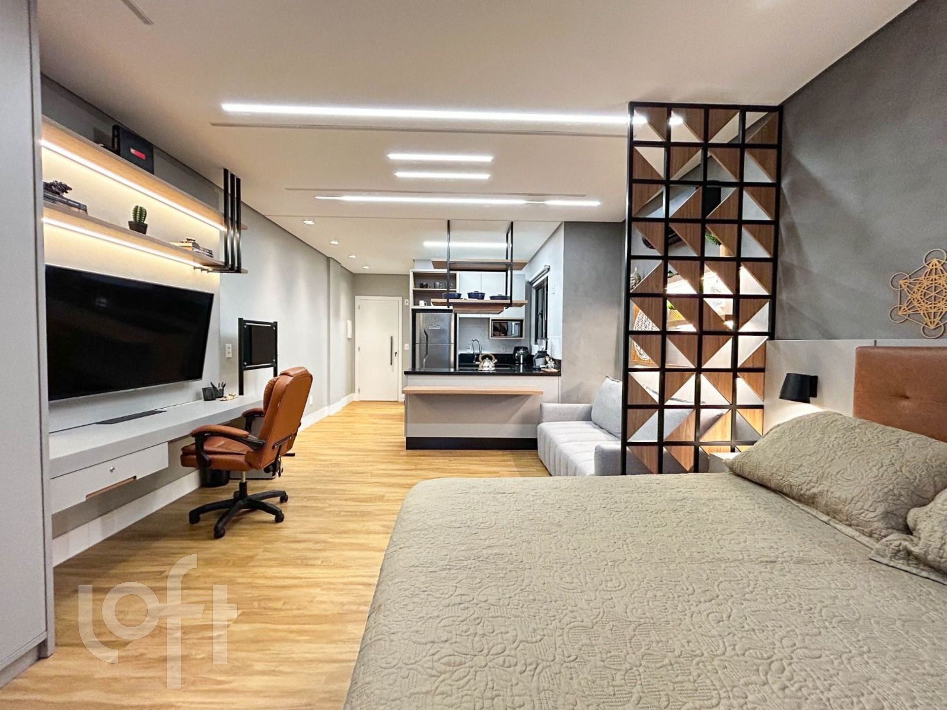 Apartamentos com 36m², 1 quarto, 1 suíte, 1 garagem, no bairro Córrego Grande em Florianópolis