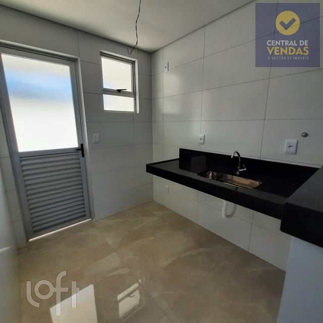 Apartamento à venda com 3 quartos, 75m² - Foto 4