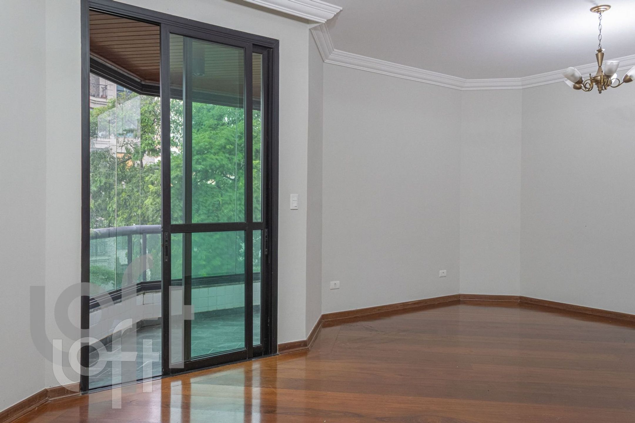 Apartamento à venda em Campo Belo com 170 m², 5 qu