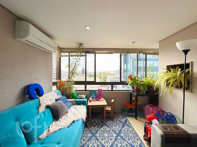 Apartamento com 83m², 2 dormitórios, 1 suíte, 1 vaga, Santana em Porto Alegre