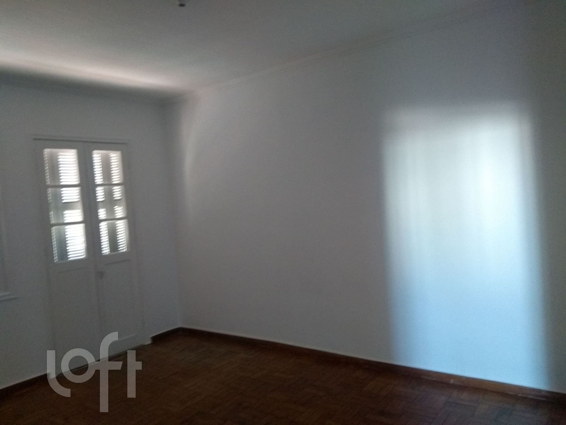 Apartamento à venda com 2 quartos, 79m² - Foto 2