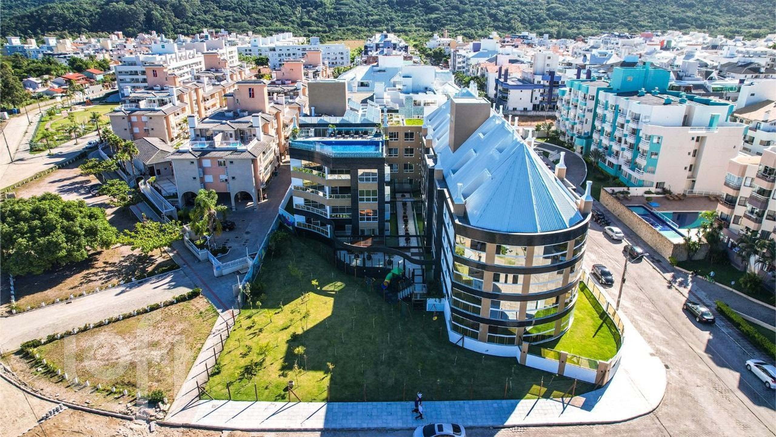 Apartamento à venda em Ingleses com 108 m², 3 quartos, 3 suítes, 1 vaga