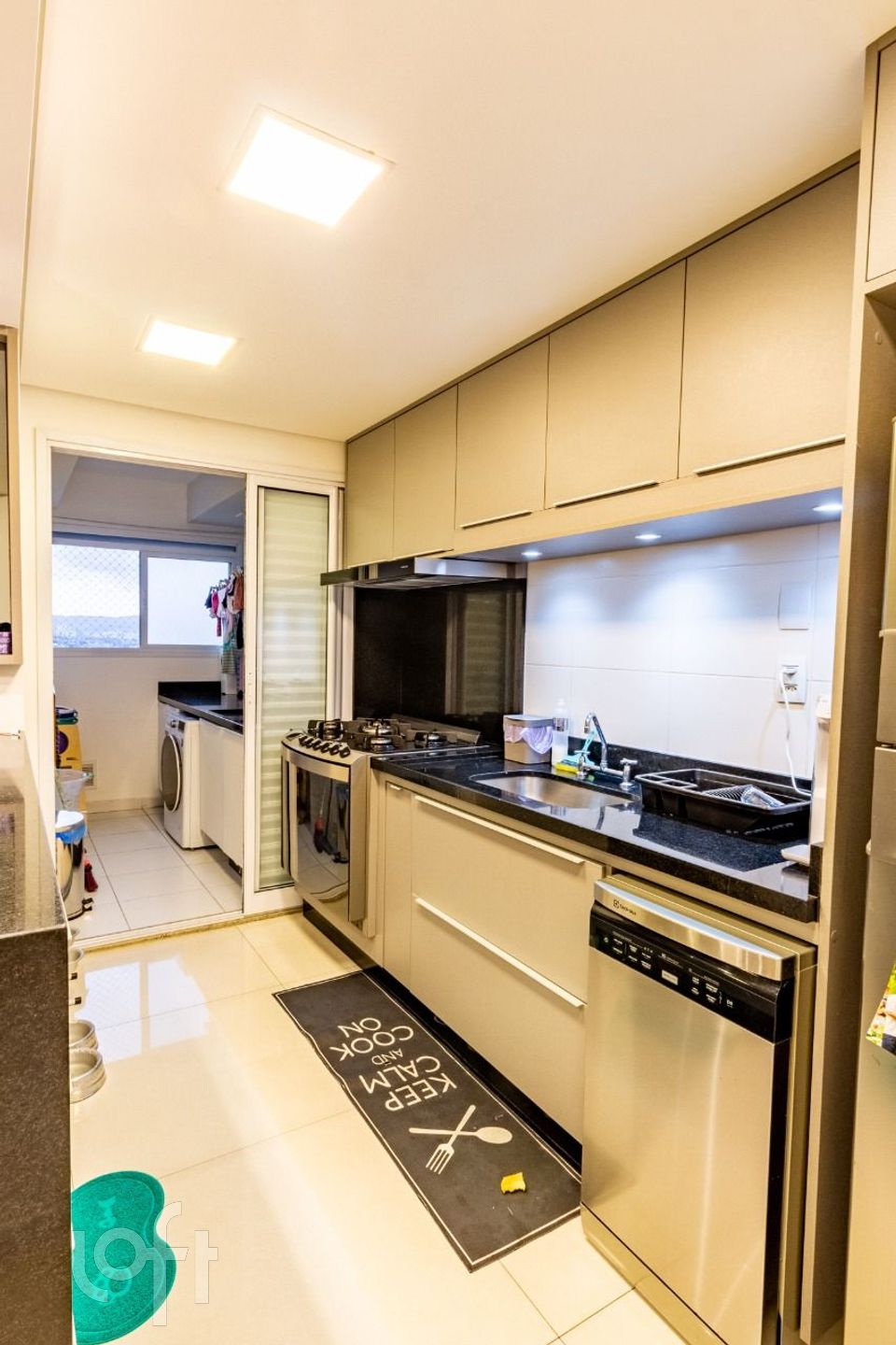 Apartamento à venda com 3 quartos, 100m² - Foto 8