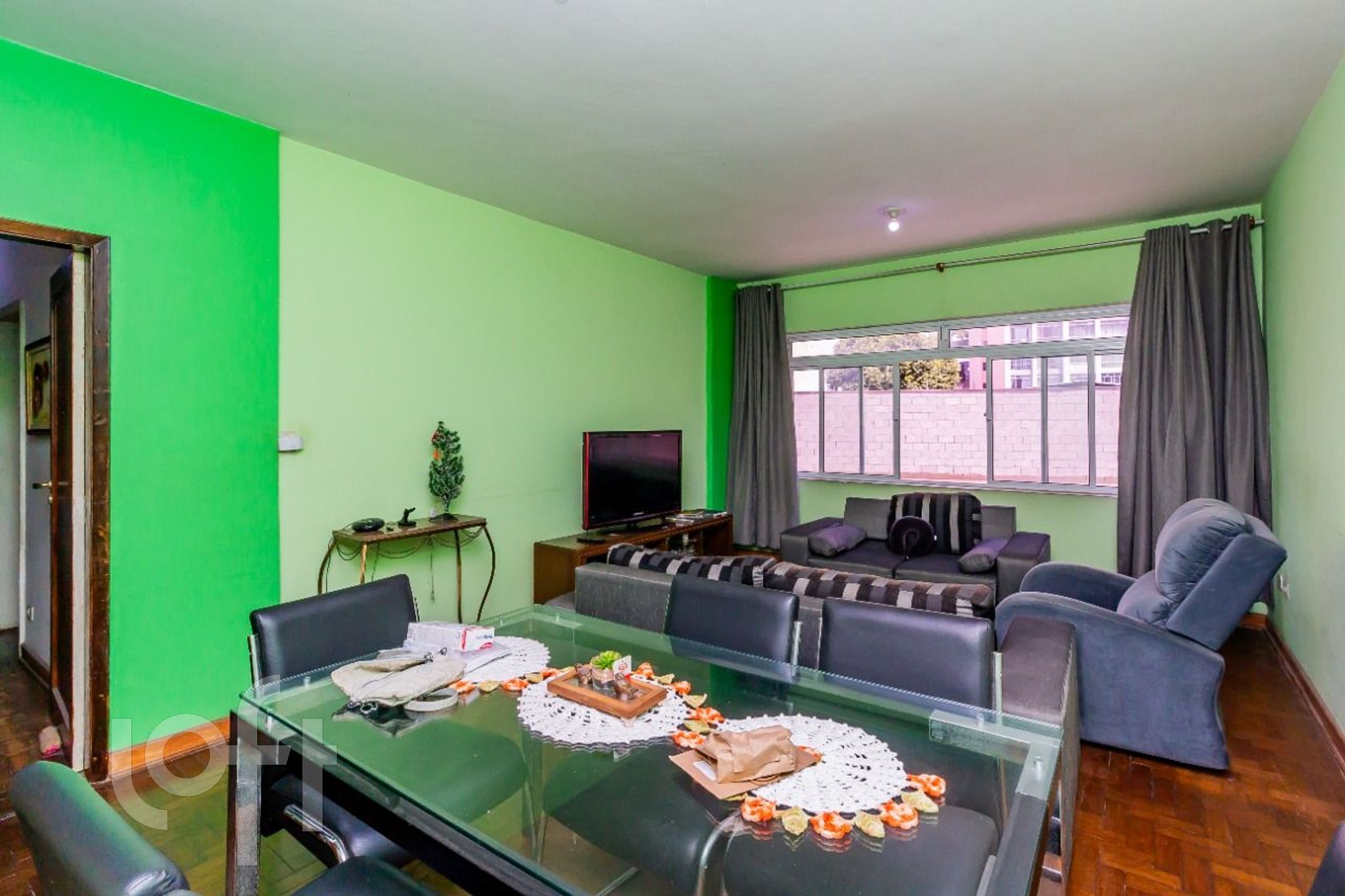 Apartamento à venda com 3 quartos, 94m² - Foto 1