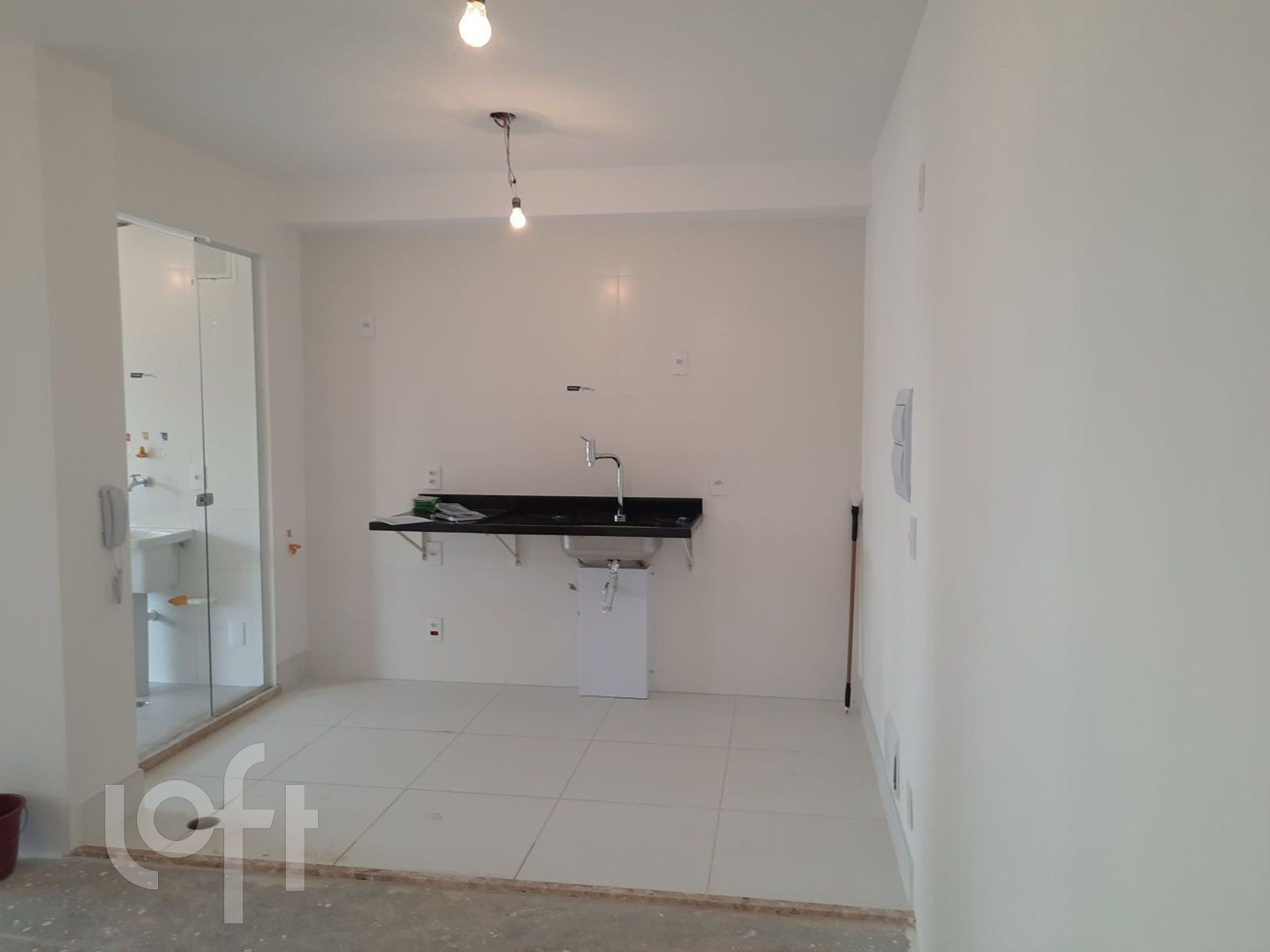 Apartamento à venda com 2 quartos, 68m² - Foto 10