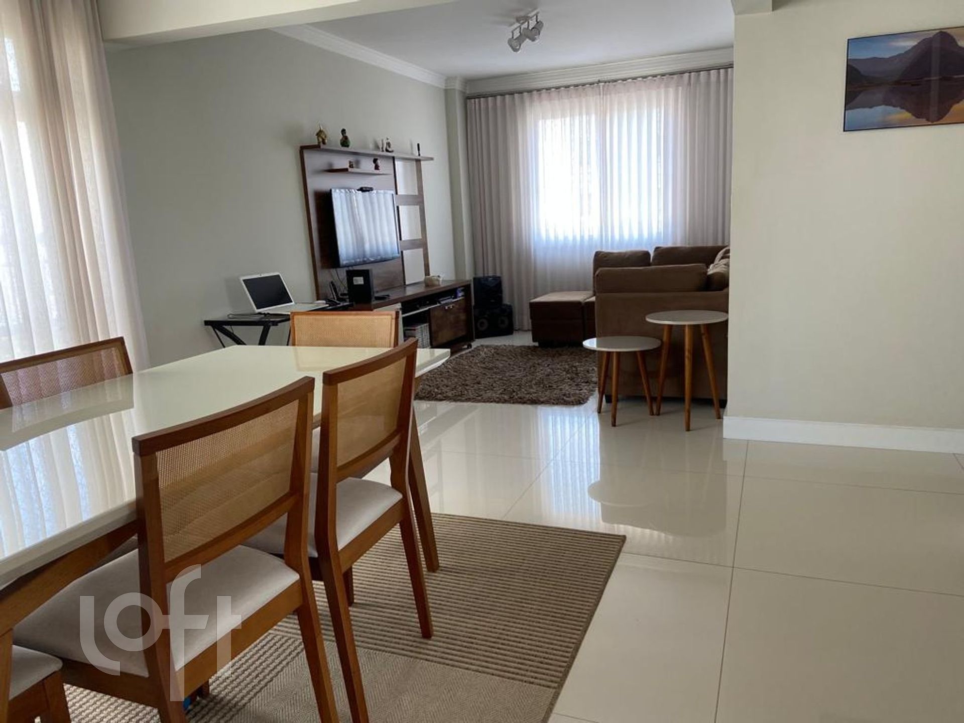 Apartamento à venda com 2 quartos, 88m² - Foto 1