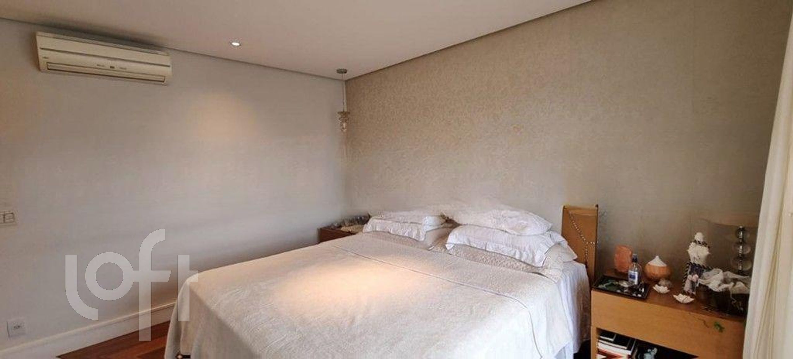 Apartamento à venda com 4 quartos, 245m² - Foto 23