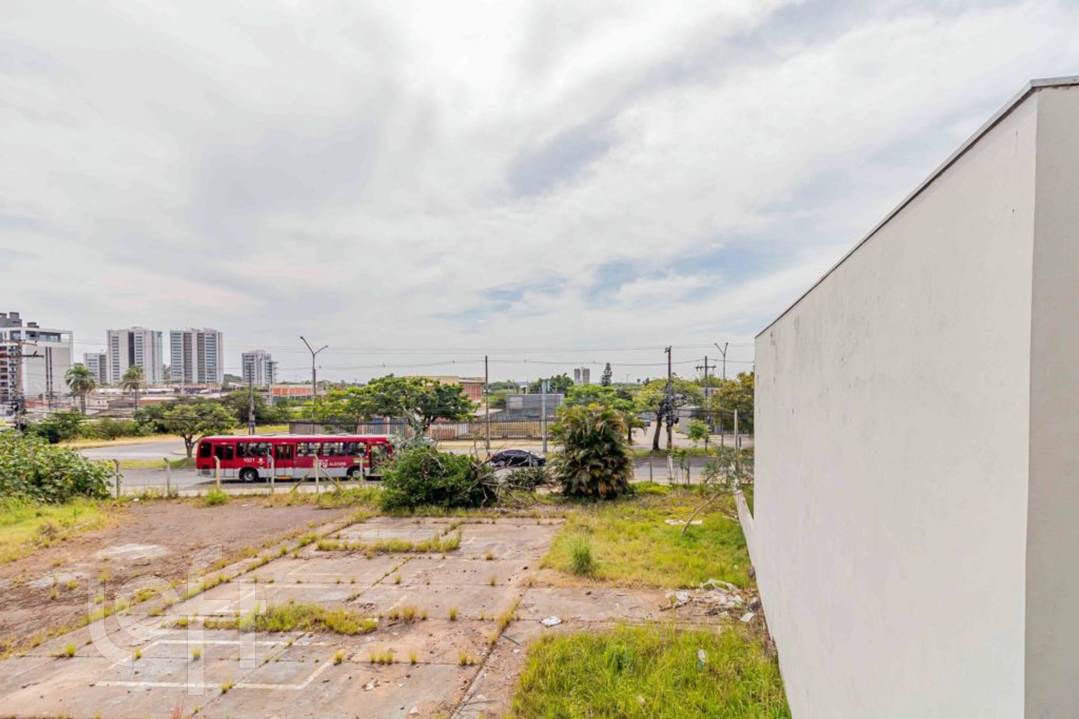 Imagem da propriedade 11