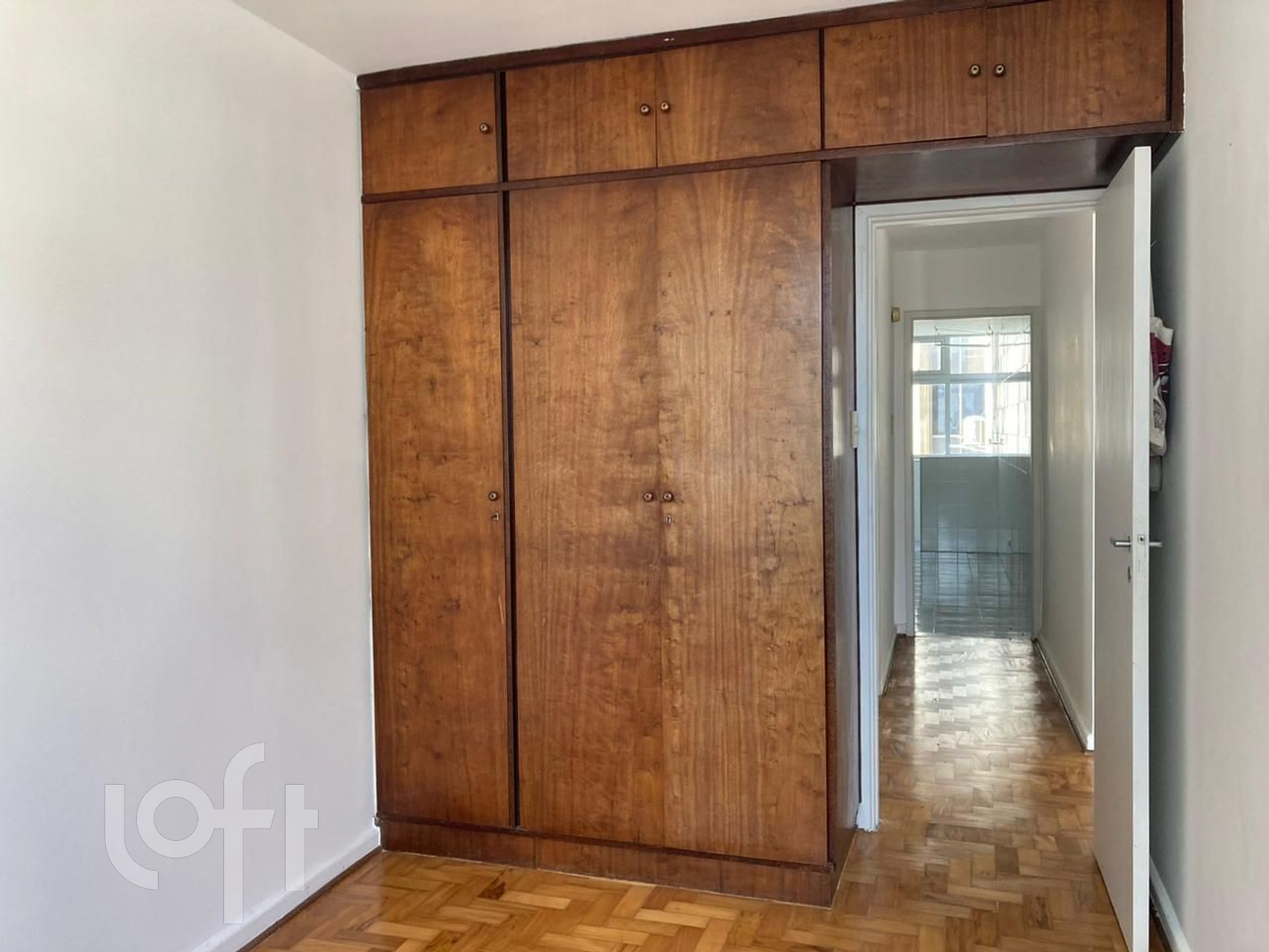 Apartamento à venda com 1 quarto, 57m² - Foto 5