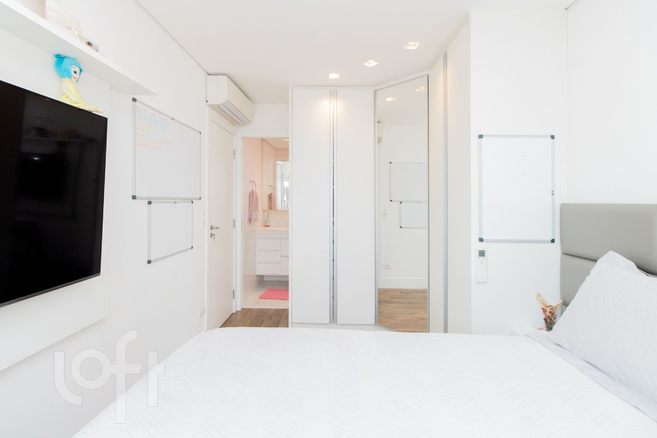 Apartamento à venda com 1 quarto, 63m² - Foto 9