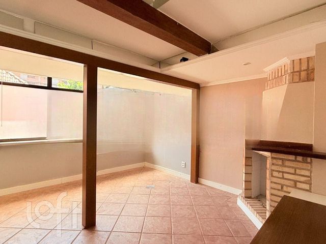 Apartamento com 95m², 1 dormitório, 1 vaga, Petrópolis em Porto Alegre