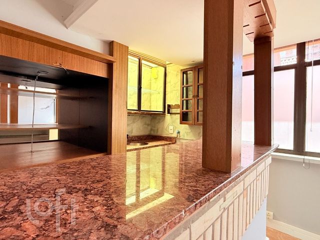 Apartamento com 95m², 1 dormitório, 1 vaga, Petrópolis em Porto Alegre