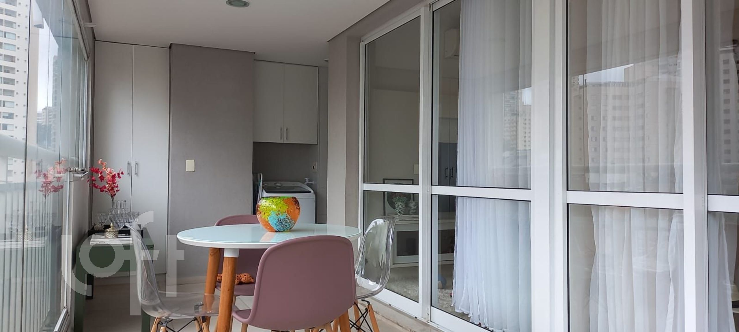 Apartamento à venda com 2 quartos, 68m² - Foto 7