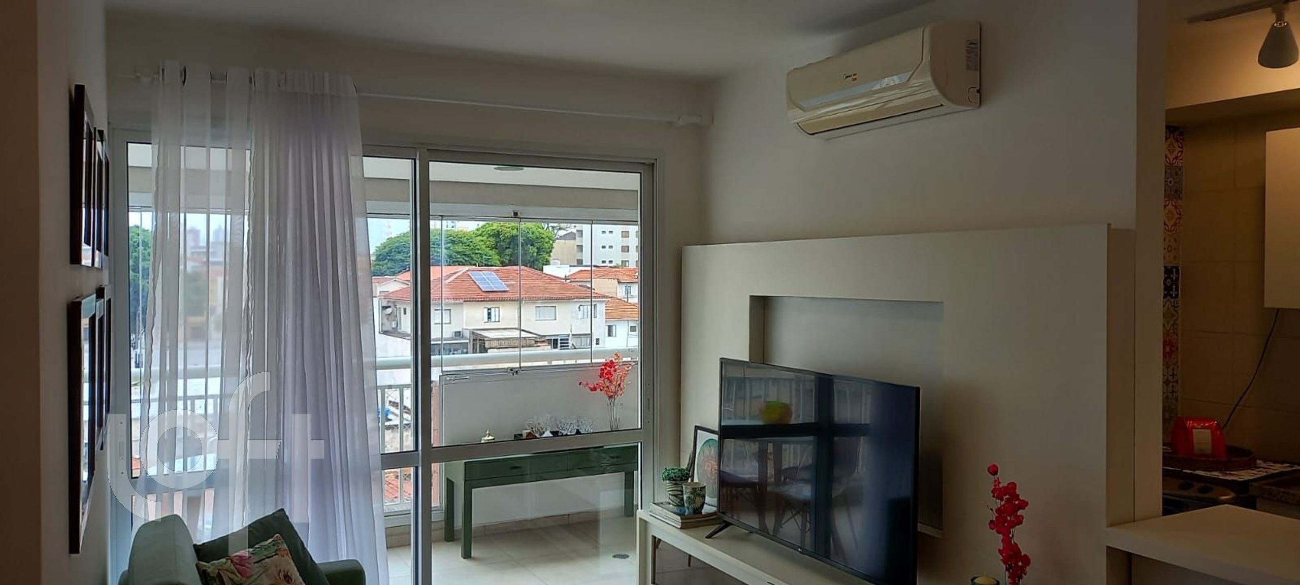 Apartamento à venda com 2 quartos, 68m² - Foto 2