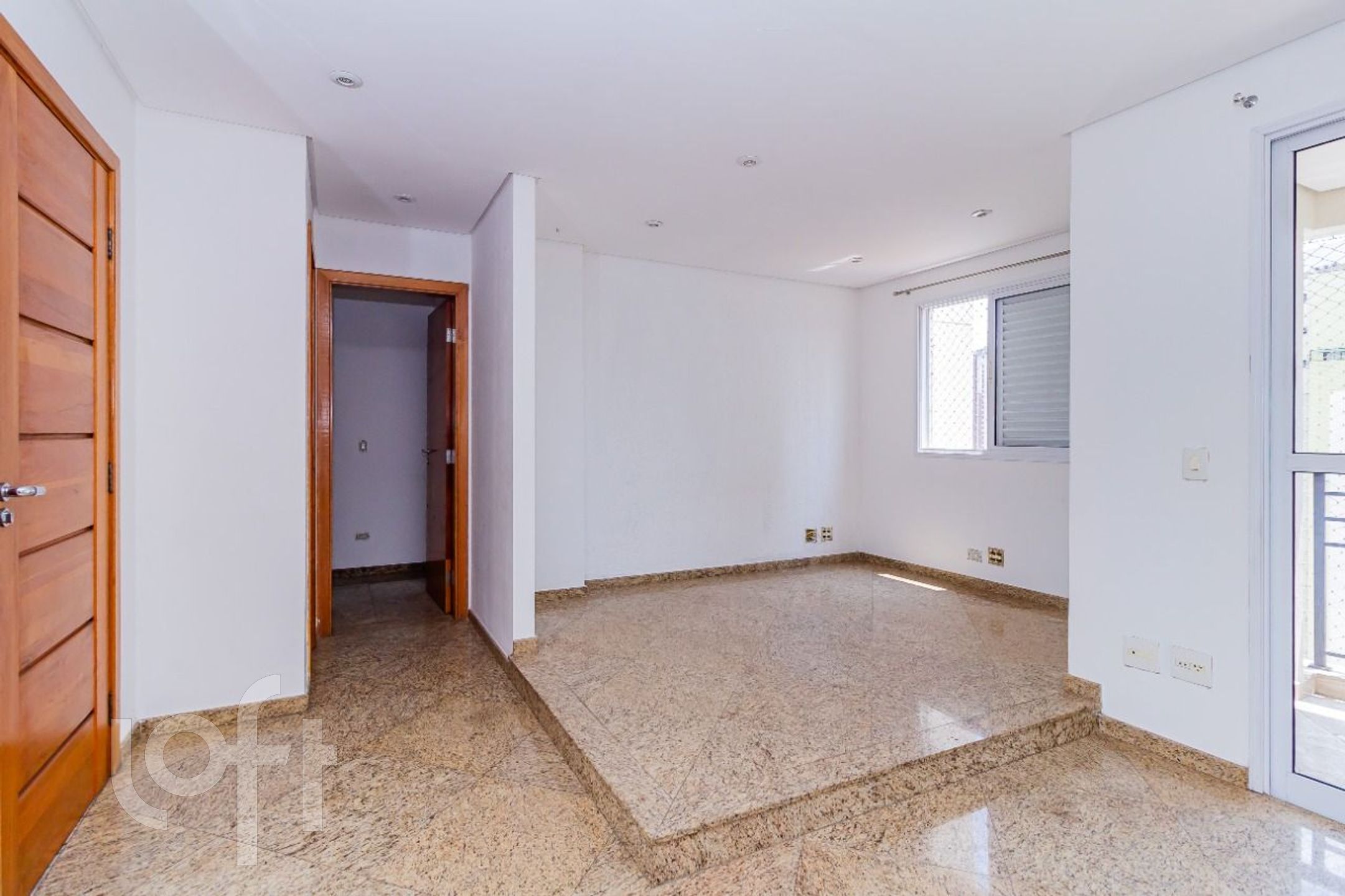 Apartamento à venda com 3 quartos, 143m² - Foto 8