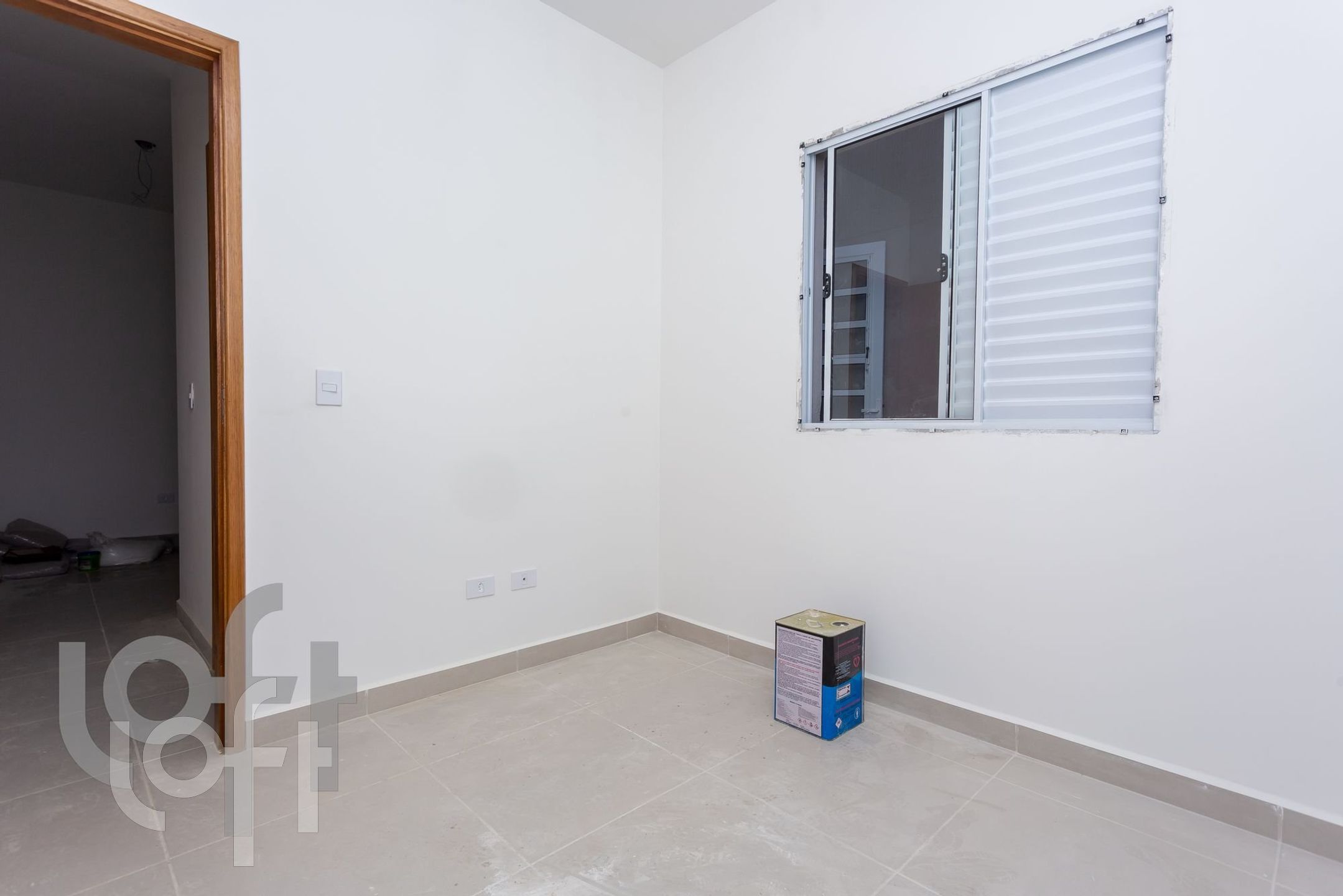 Apartamento à venda com 1 quarto, 28m² - Foto 3