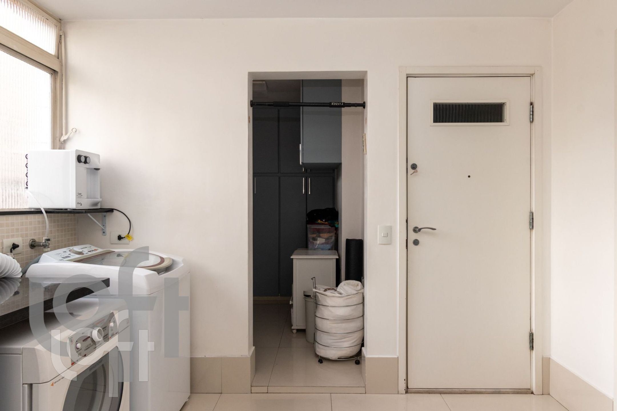 Apartamento à venda com 3 quartos, 260m² - Foto 31