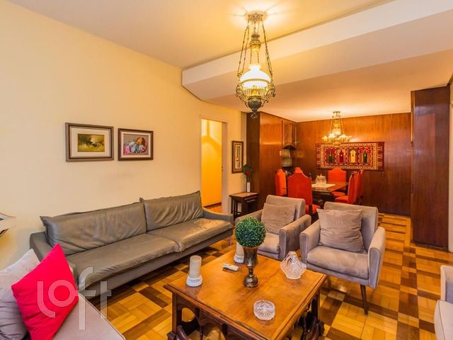 Apartamento com 126m², 3 dormitórios, 1 vaga, Independência em Porto Alegre