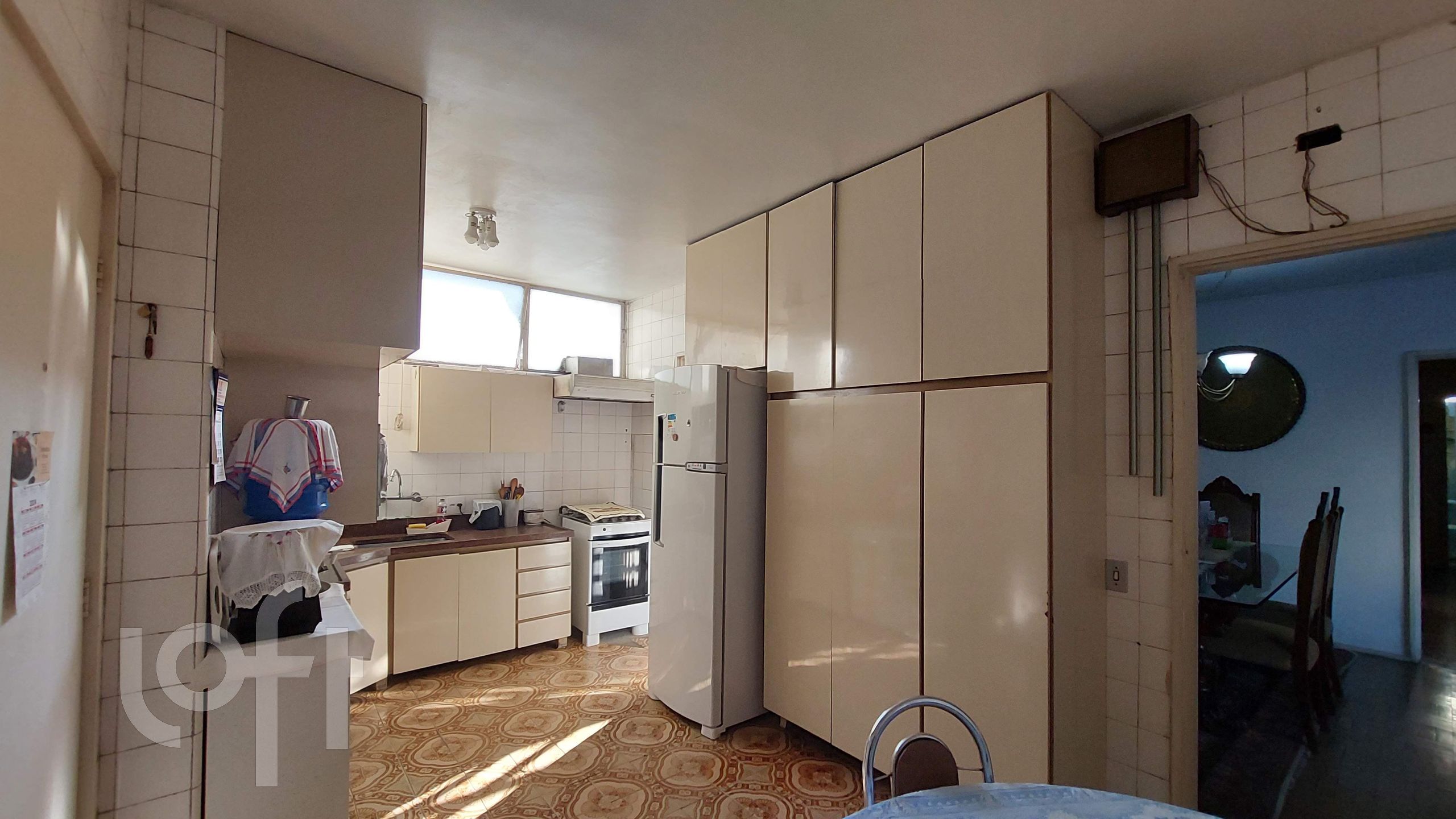 Apartamento à venda com 3 quartos, 155m² - Foto 8