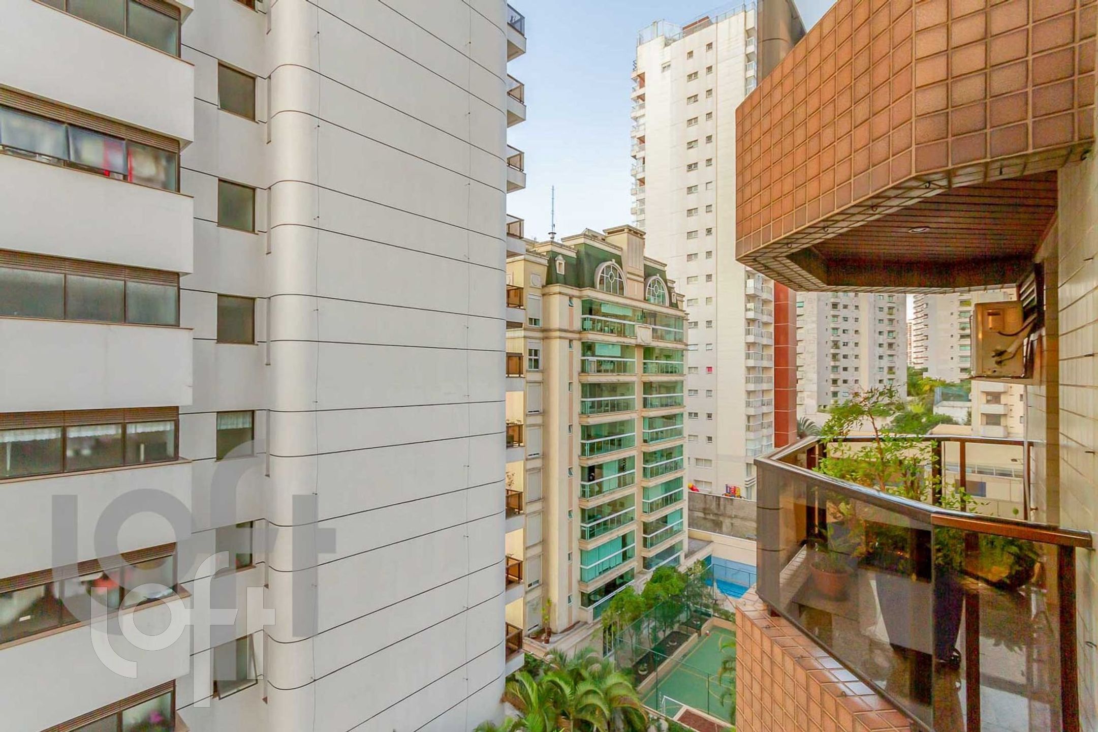 Apartamento à venda com 4 quartos, 320m² - Foto 11