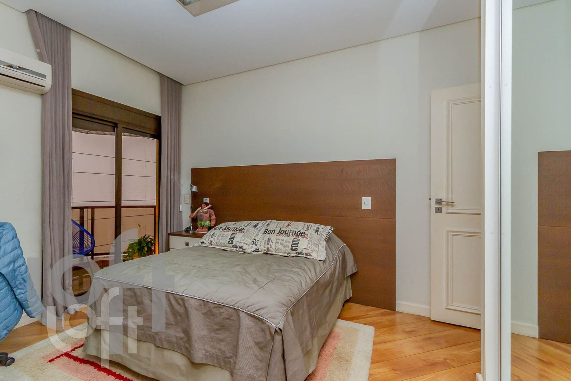 Apartamento à venda com 4 quartos, 320m² - Foto 14