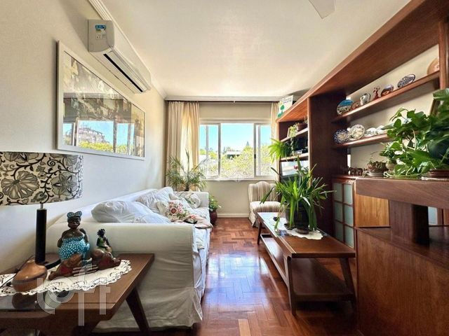 Apartamento com 87m², 2 dormitórios, Menino Deus em Porto Alegre