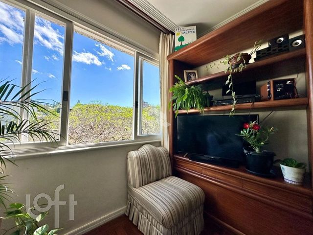 Apartamento com 87m², 2 dormitórios, Menino Deus em Porto Alegre