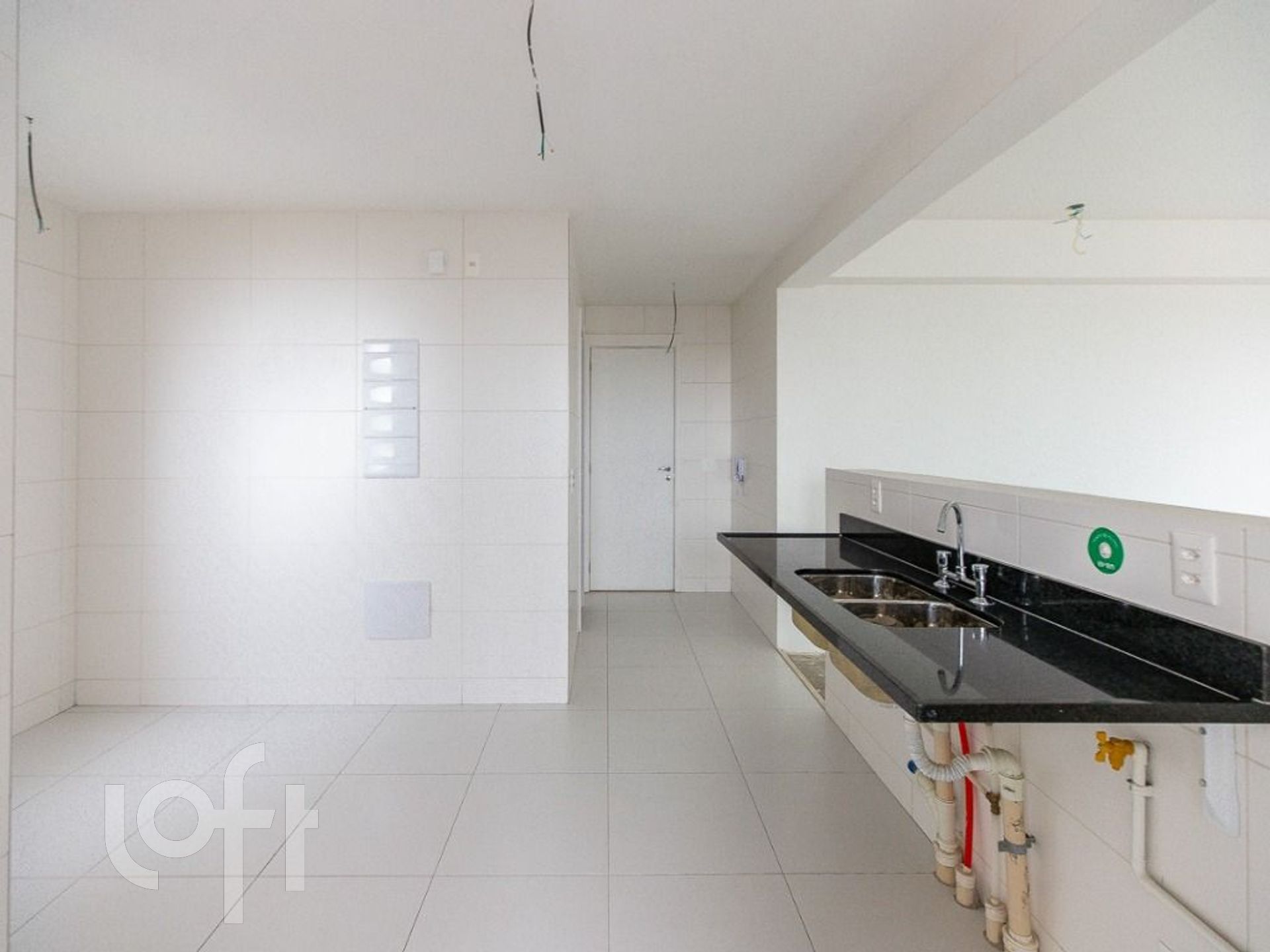 Apartamento à venda com 3 quartos, 145m² - Foto 16