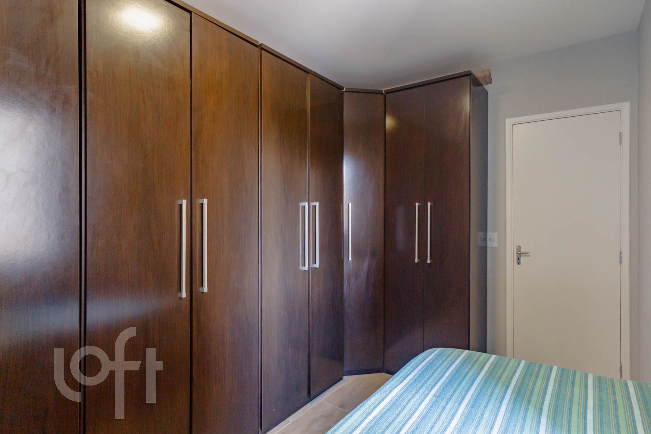 Apartamento à venda com 2 quartos, 49m² - Foto 17