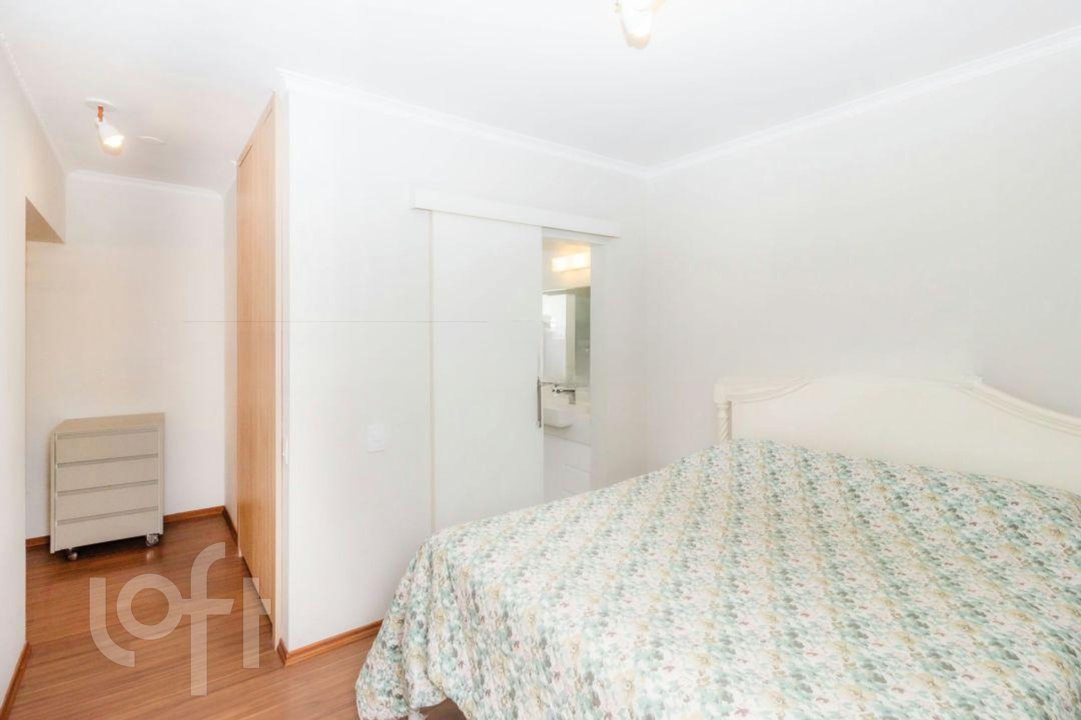 Apartamento à venda com 3 quartos, 105m² - Foto 23