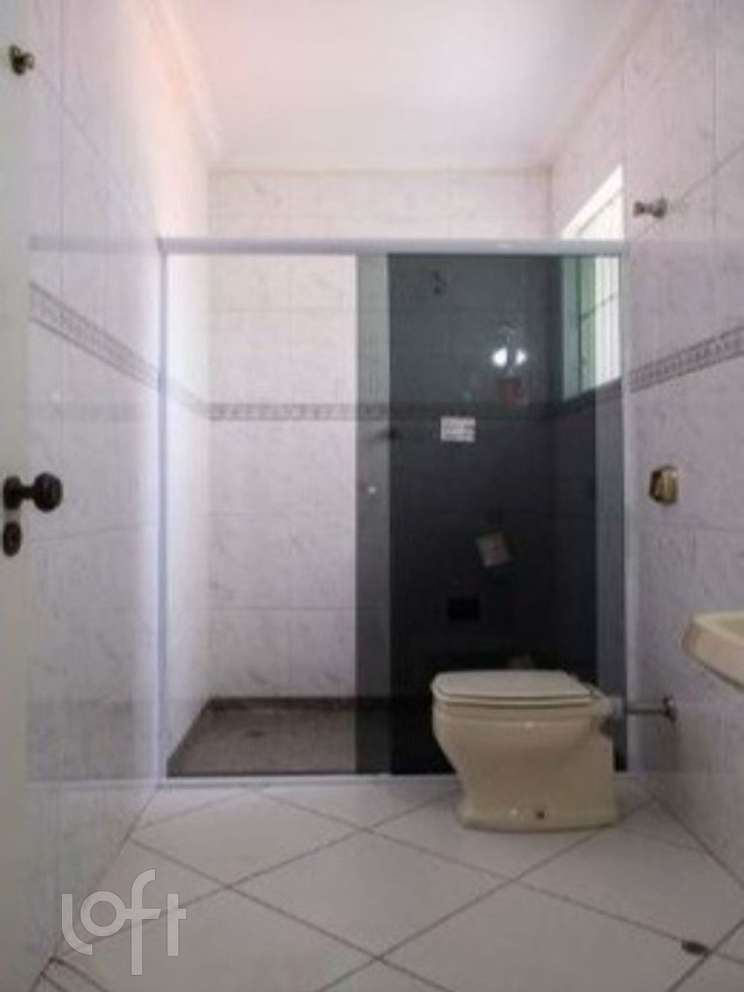 Casa à venda com 3 quartos, 650m² - Foto 26